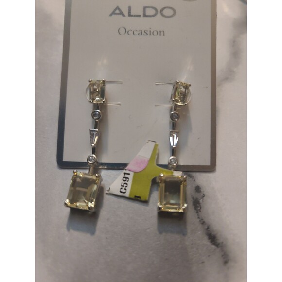 New Aldo occasion dangle Earrings - Picture 1 of 3